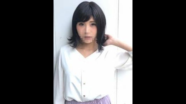 【初撮り・顔出し・初中出し・無修正】アイドル目指して奮闘中の19歳　緊張と戸惑いの初めての中出し